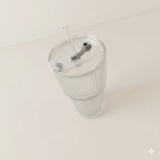 Glazen beker met rietje 600 ml