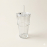 Glazen beker met rietje 600 ml